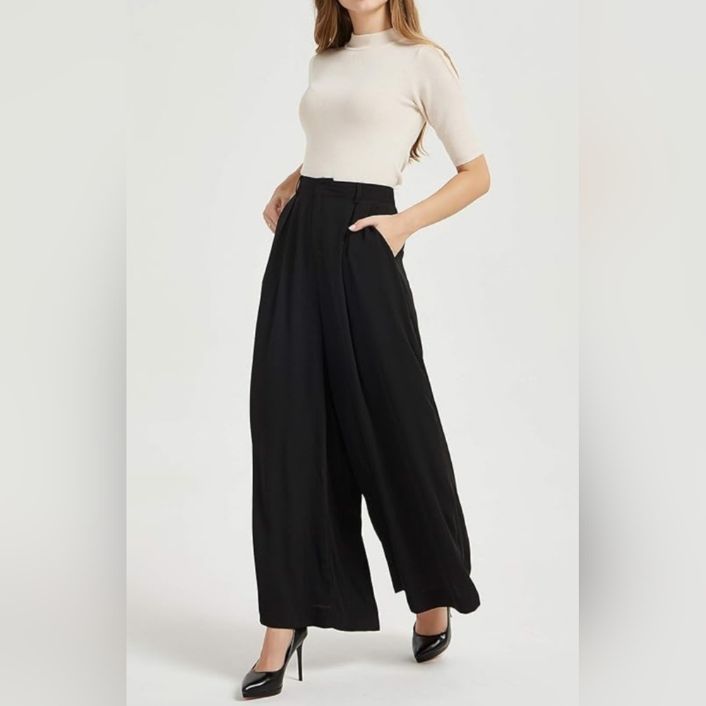 ⭐️Black Wide Leg Women's Pants⭐️